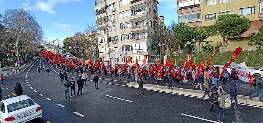 Emekçiler KESK’in çağrısıyla dört ilde pahalılığa karşı ayakta!