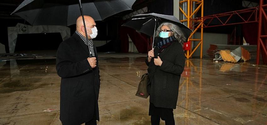 Genç mimarlar fuar merkezi için Kartepe Zirvesinde proje sunacak