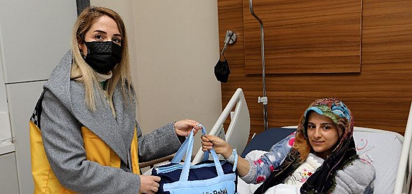 Hoş heldin bebek projesi kapsamında 3 bin 600 anneye bakım seti hediye edildi