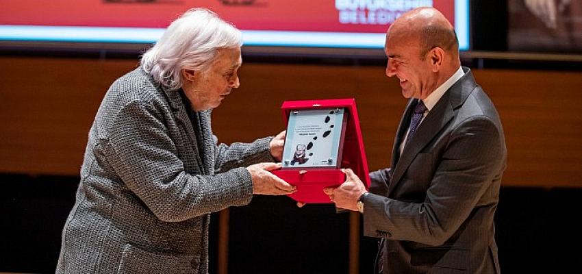 İzmir Uluslararası Mizah Festivali’nde “Onur Ödülü” Müjdat Gezen’in
