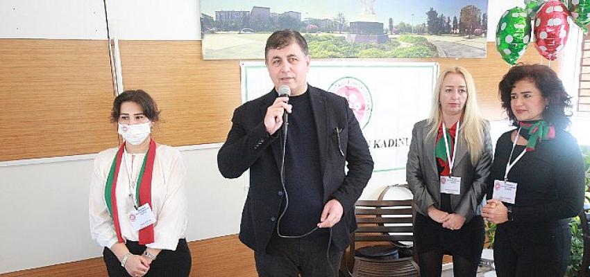 Karşıyaka Balkan Kadınları Derneği start verdi