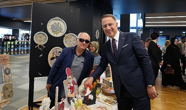 Beylikdüzü Belediyesi'nin, ilçe halkını kültür ve sanatla buluşturduğu Kültürsem kültür ve sanat kurslarında 2023-2024 dönemi boyunca hazırlanan birbirinden kıymetli eserler